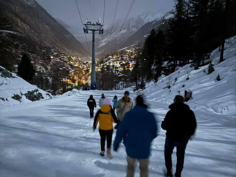 JACO-Family on Tour: Skitag in Zermatt