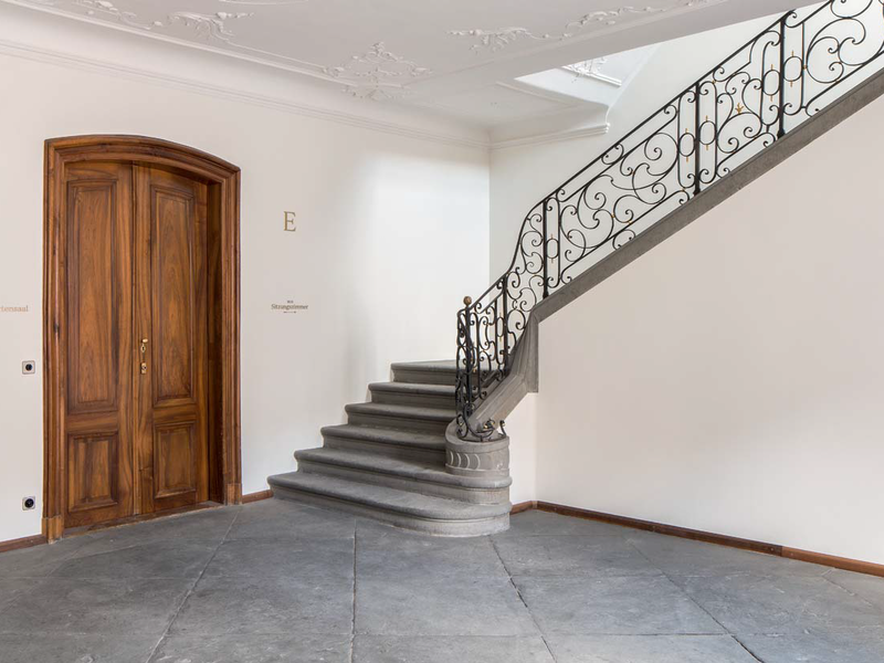 Umbau und Sanierung Beckenhof