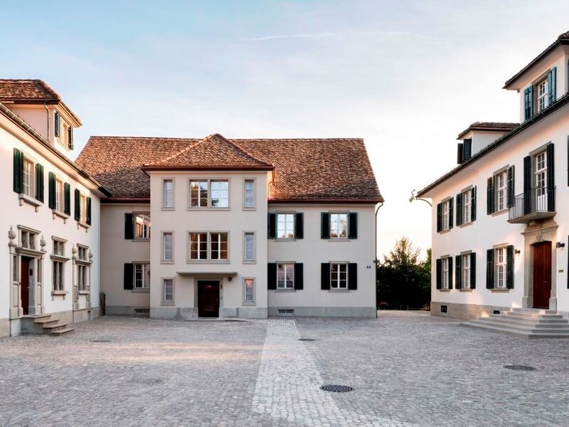 Umbau und Sanierung Beckenhof