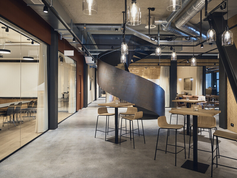 Westhive, diverse Standorte