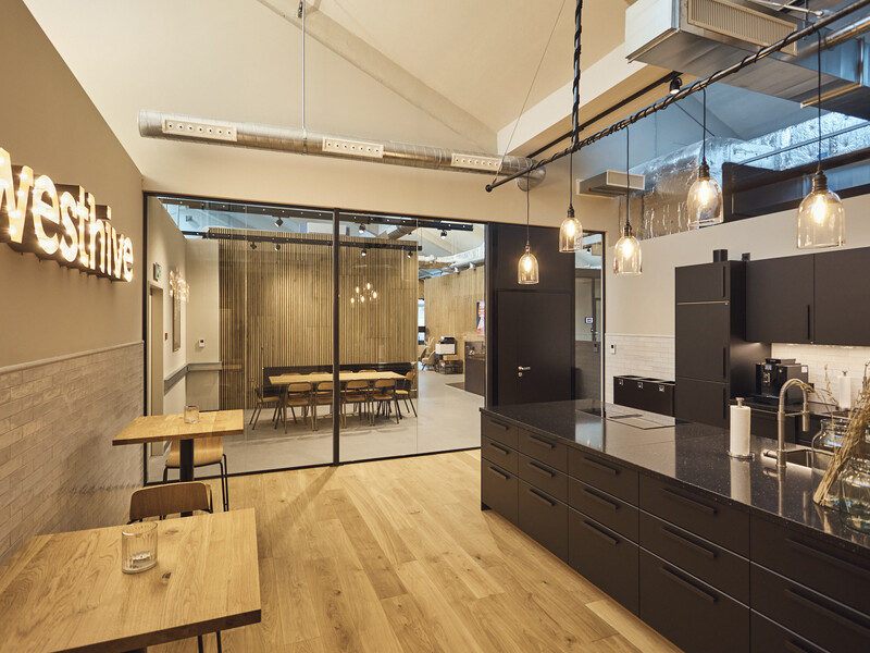 Westhive, diverse Standorte